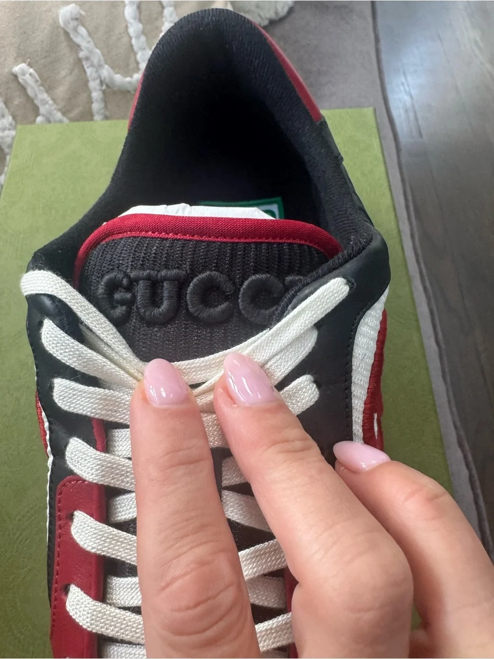Gucci Men's Black, White & Red Low-Top Leather Sneaker